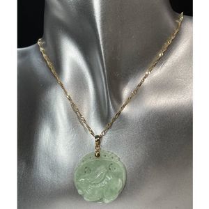 14KT Yellow Gold Carved Rabbit Green Jade Pendant & Twisted Chain Necklace 24”